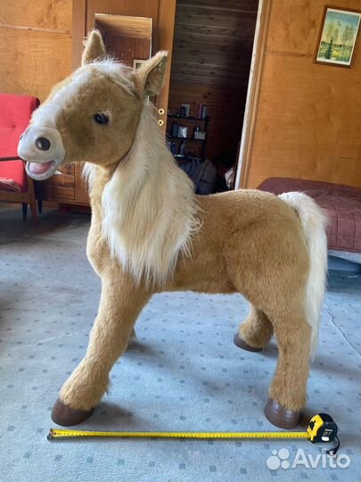 Интерактивная лошадь Карамелька