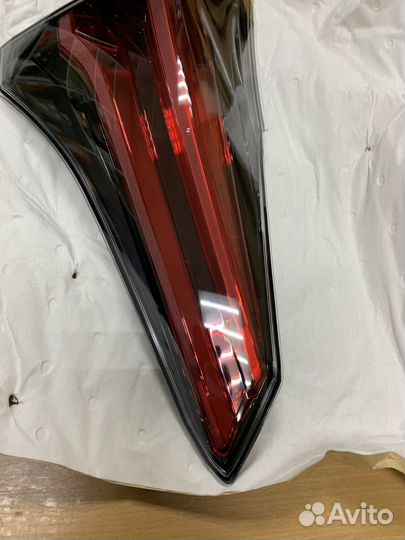 Фонарь задний левый Toyota RAV4 8159042032