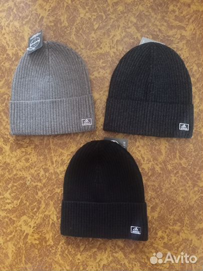 Шапка мужская adidas и Nike новая