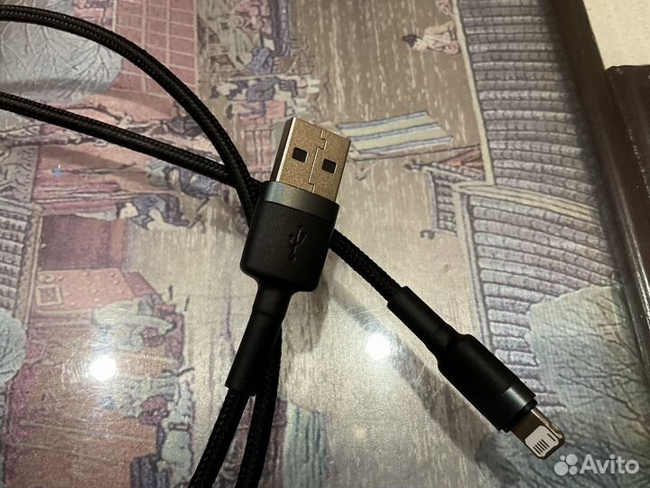 Кабель lightning для зарядки iPhone. Baseus