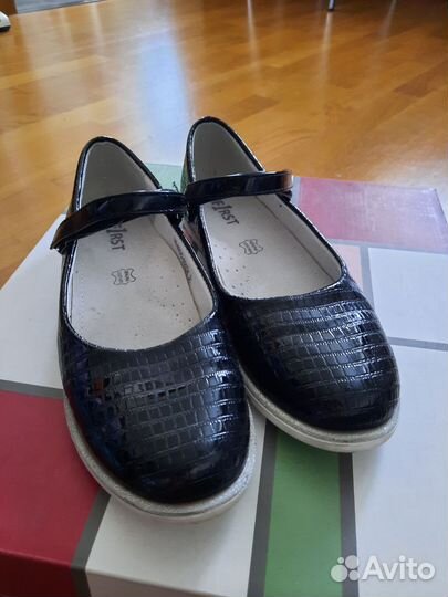 Туфли для девочки размер 36