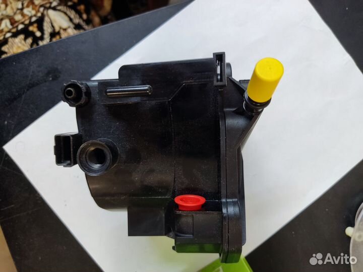 Фильтр топливный на Форд Фокус 2