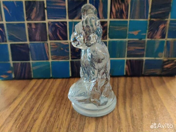 Стеклянные фигурки