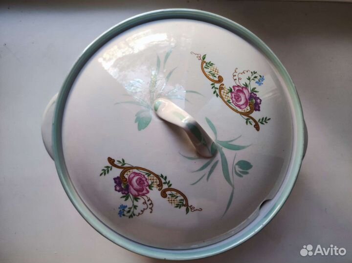 Супница с крышкой фарфоровая Дулево 1999 года
