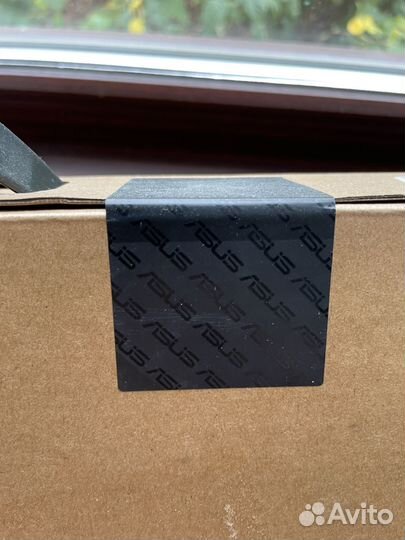 Новый Asus Vivobook 14