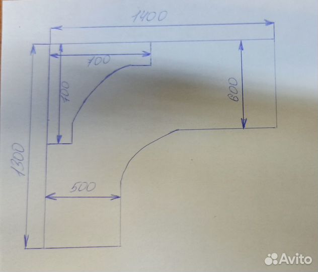 Компьютерный стол