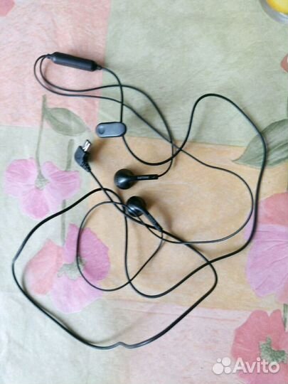 Наушники новые philips