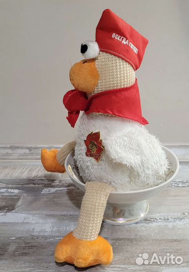 Курица-пионер