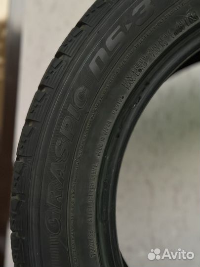 Dunlop Graspic DS3 225/55 R17 97Q