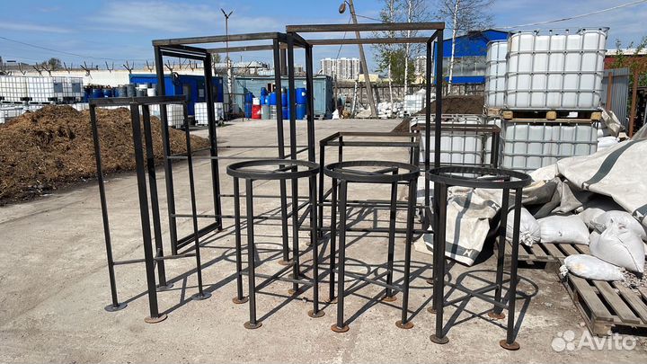 Стойка под бочку 1,5 метра для полива