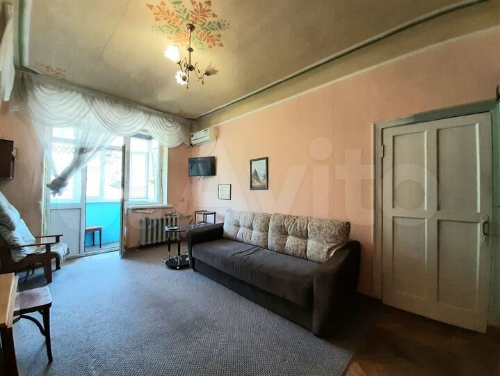 2-к. квартира, 50 м², 4/4 эт.