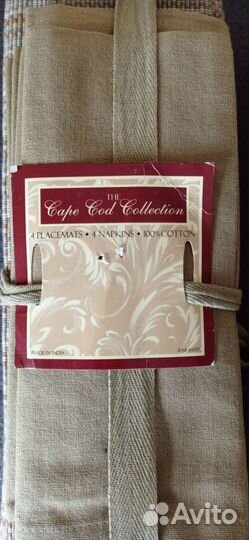 Набор: подставки под приборы и салфетки