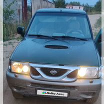 Nissan Terrano II 2.4 MT, 2001, 190 000 км, с пробегом, цена 430 000 руб.