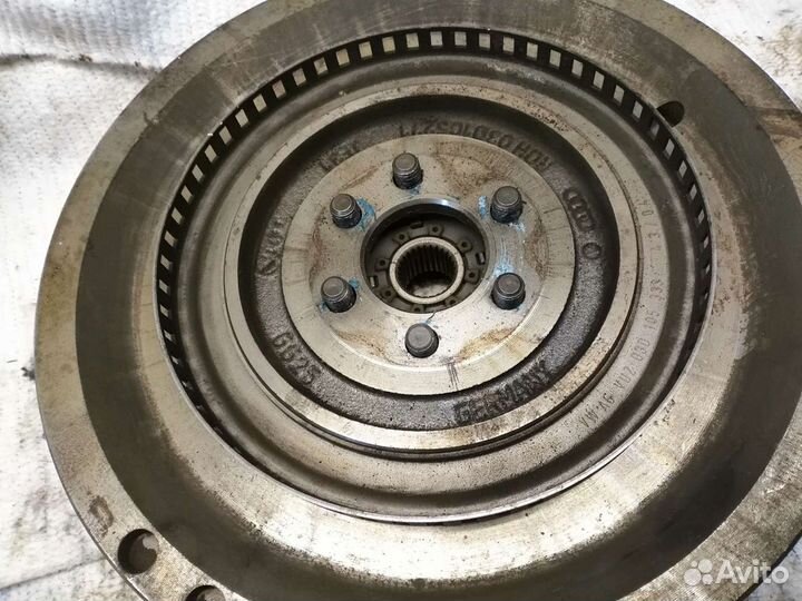 Маховик Skoda Fabia 1,2
