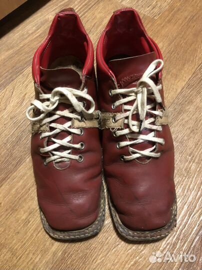 Беговые лыжи с ботинками (42 размер)
