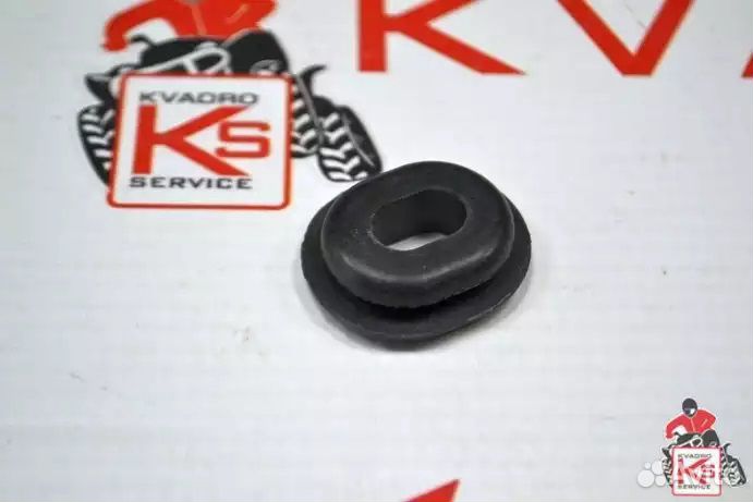 Втулка крепления пластика BRP Can-Am 705000321