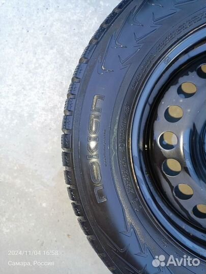 Nokian Tyres Hakkapeliitta 7 215/65 R16 102T