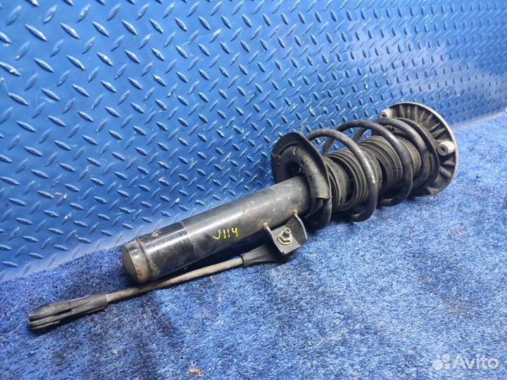 Амортизатор подвески передний левый Bmw F30