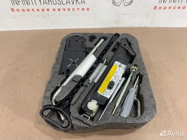 Домкрат Mini Cooper R56 N12 2007