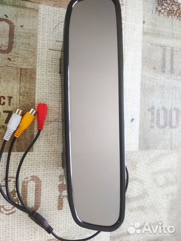 Зеркало заднего с монитором универсальное подходит
