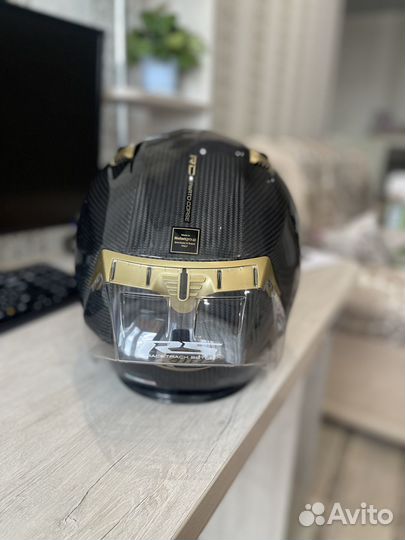 Мото шлем X-Lite X-803 RS Ultra Carbon