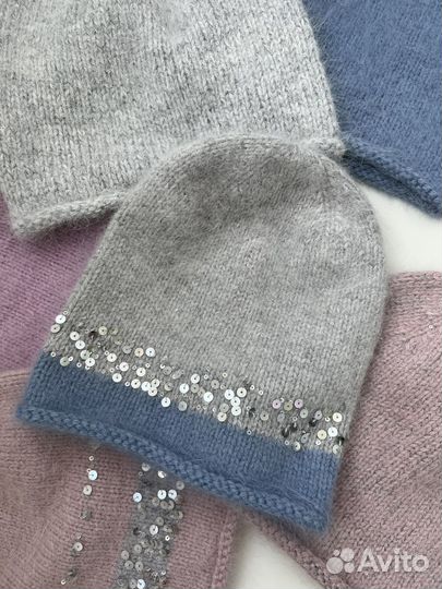 Пушистые шапочки Бини с пайеткам