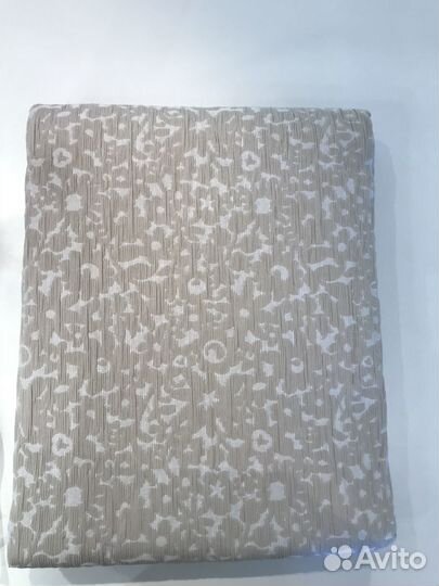 Бежевое Жаккардовое покрывало Португалия