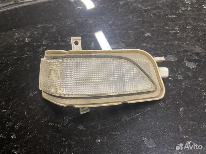 Зеркальный элемент пофторитель поворотника