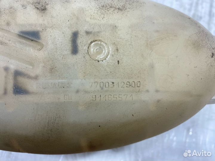 Расширительный бачок Opel Vivaro A