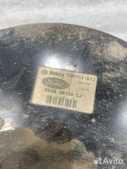 Вакуумный усилитель тормозов Ford Focus седан 1.8