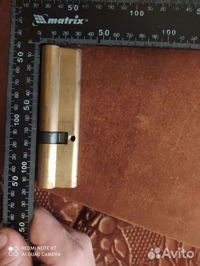 Личинка замка