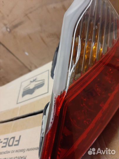 Задняя правая фара на Renault Laguna 3 2008 год