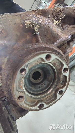 Редуктор моста BMW 7 E38, 2000