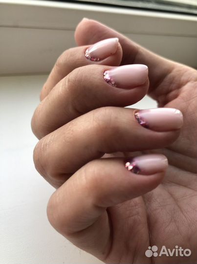 Модель на маникюр и гель-лак бесплатно