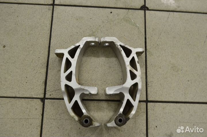 Поворотный кулак BRP MXZ X 440