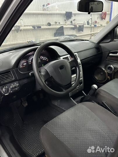 LADA Priora 1.6 МТ, 2011, 220 000 км