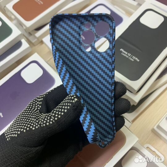 Чехол на iPhone 13 Pro синий карбон (силикон)