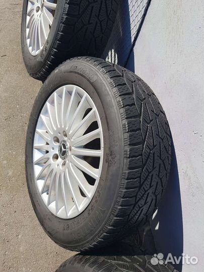 R17 Tigar Winter 235/55, PCD 5x112 DIA 66.6