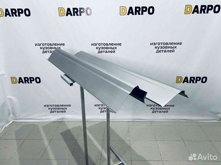 Пороги для Dodge Caravan 2000-2007 (RG)