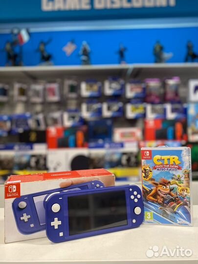 Switch Lite Blue +Crash Team Racing Nitro-Fueled
