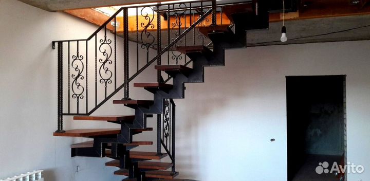 Лестницы с поворотом