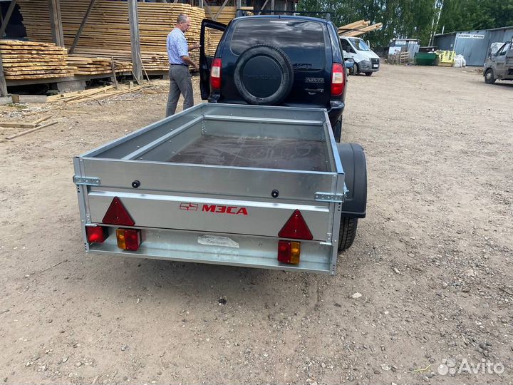Прицеп легковой оцинкованный.Кузов 2 на 1,1м.Арива