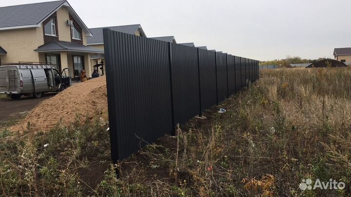 Заборы из профнастила, Навесы