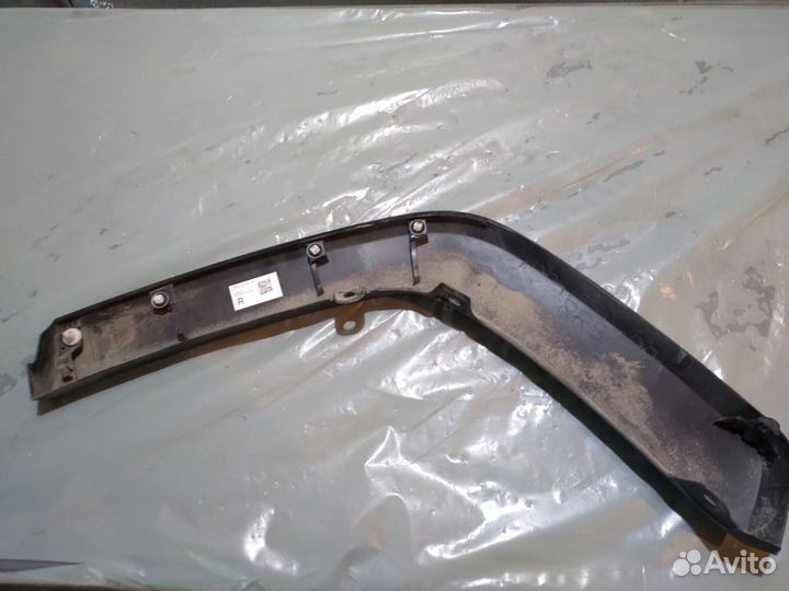 Накладка (расширитель ) арки крыла - сзади справа
