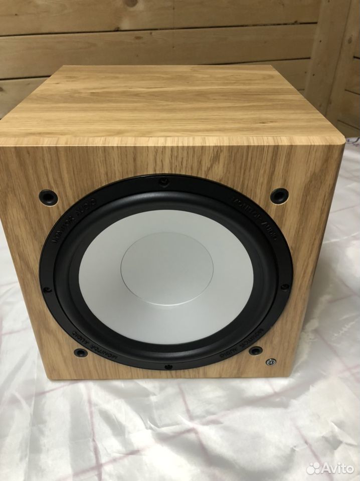 Monitor audio bronze sales bxw10