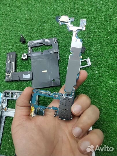 Samsung s10 разбор по запчастям