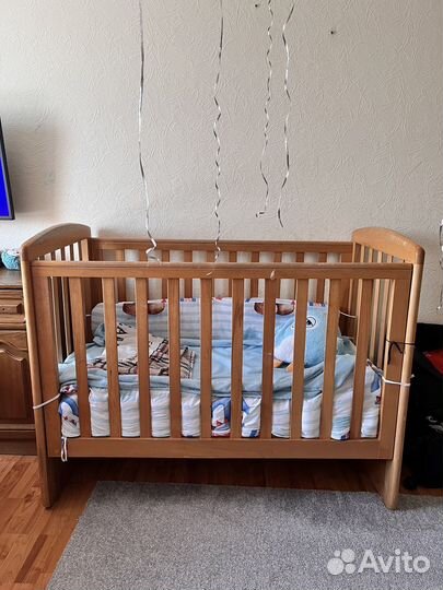 Кровать с матрасом