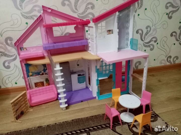 Домик кукольный