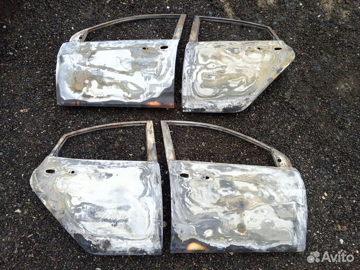 Двери Hyundai Solaris до 2017г седан после пожара