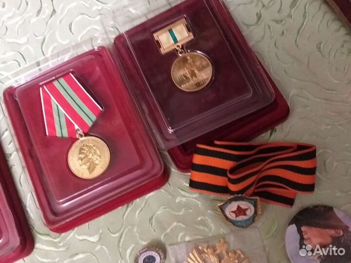 Значки ссср,какарды,жетоны